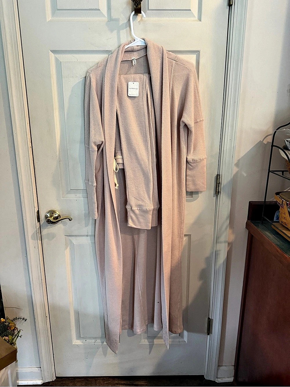 NWT FREE PEOPLE INTIMATELY AND CHILL THERMAL DUSTER AND JOGGER LOUNGE SET.  Baby